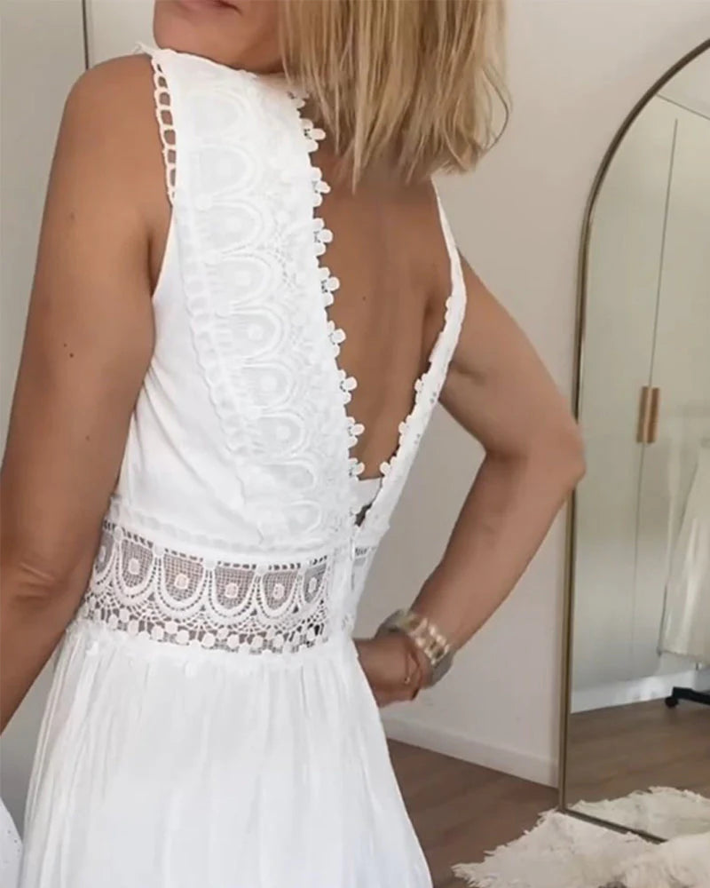 Maviéle™ | Elegant Lace Dress with V-Neck